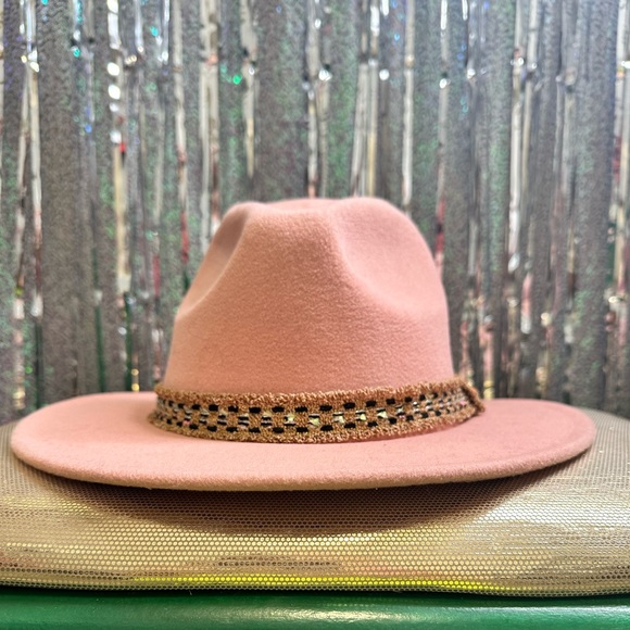 Juicy Brim Hat! - Picture 2 of 5